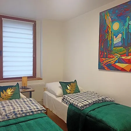 شقة Apartament Radiostacja Vi, 3-Pokojowe Parking Free *