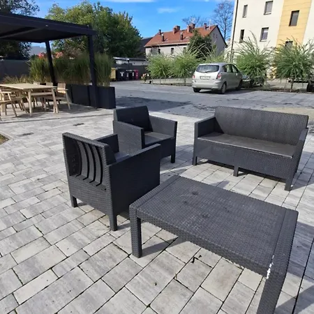 Radiostacja Vi, 3-pokojowe Parking Free *