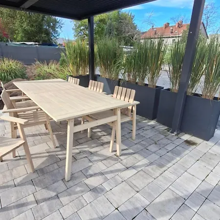 Radiostacja Vi, 3-pokojowe Parking Free Apartament