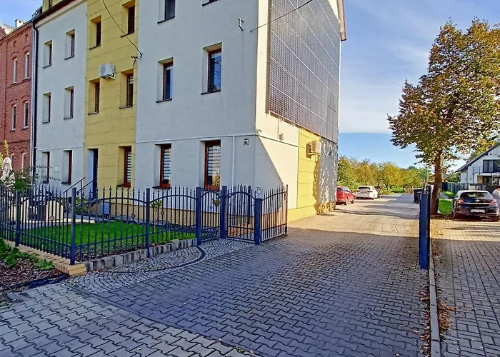 Apartament Radiostacja Vi, 3-Pokojowe Parking Free Appartement Gliwice